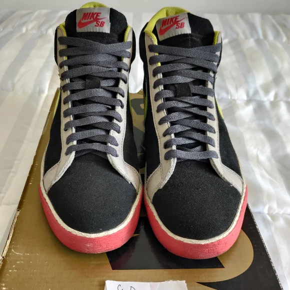 nike sb blazer pacman